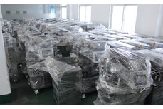 月餅機(jī)多少錢(qián)一臺(tái)？月餅包餡機(jī)價(jià)格。