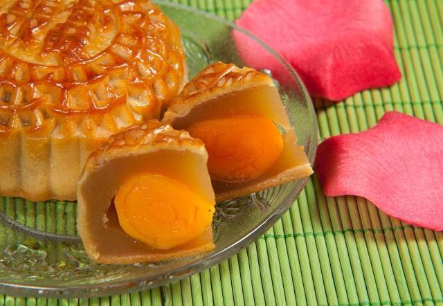 中秋節(jié)為什么要吃月餅，你知道月餅的起源嗎？  