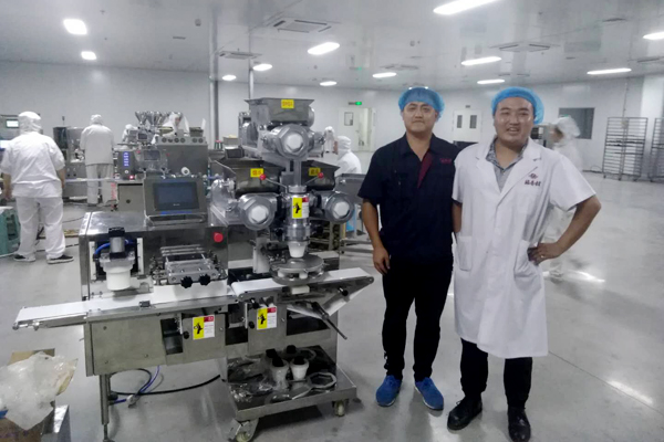 勁華月餅包餡成型一體機性能穩(wěn)定，占地面積小